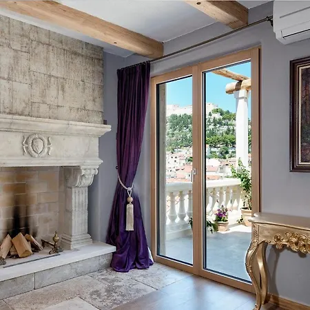 Luxury Palazzo V. Pelsocz Villa *